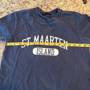 Brandy Melville ST Marten graphic Crop Top Shirt small light navy